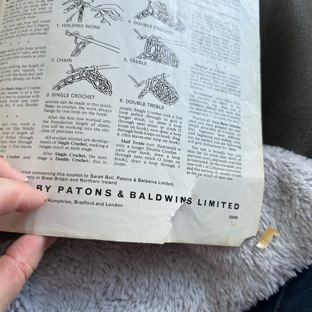 🔥$2 PATONS 172 Colorful Knitted Toy Collection knit patterns - Picture 7 of 8